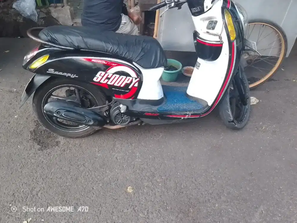 Di jual cepat Scoopy 2015