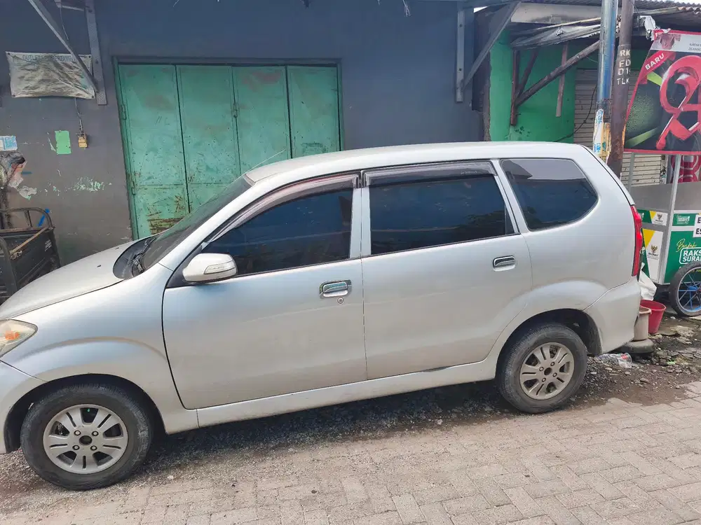 Daihatsu Xenia 2007 Bensin