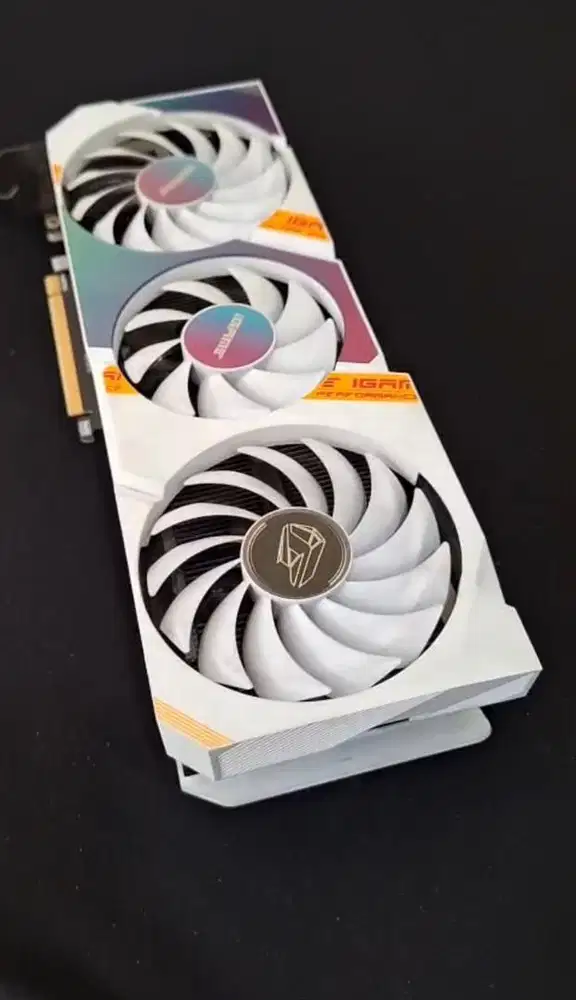 COLORFUL IGAME RTX 3060 ULTRA W OC 12 GB
