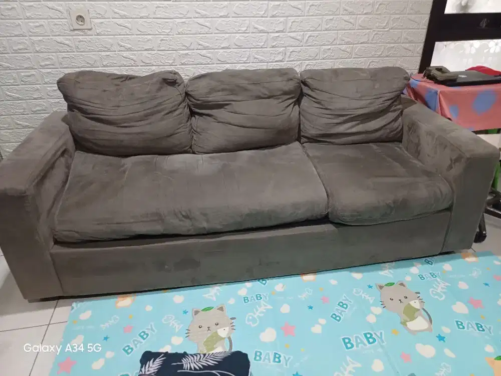 Jual murah sofa 3 seater free meja