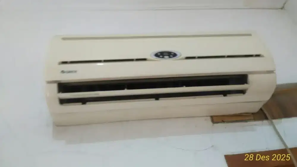 Jual AC bekas masih dingin