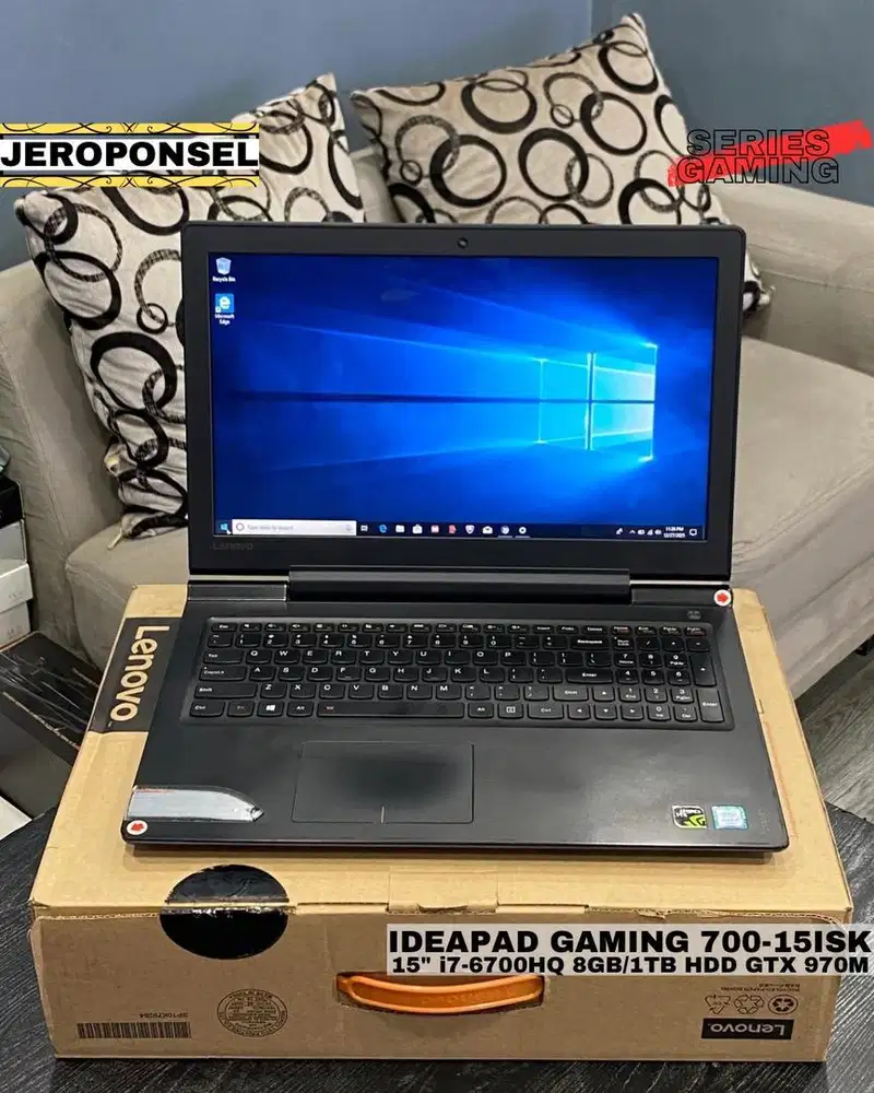 LENOVO IDEAPAD 700-15ISK GAMING 15 i7-6700HQ 8GB/1TB HDD GTX 950 M