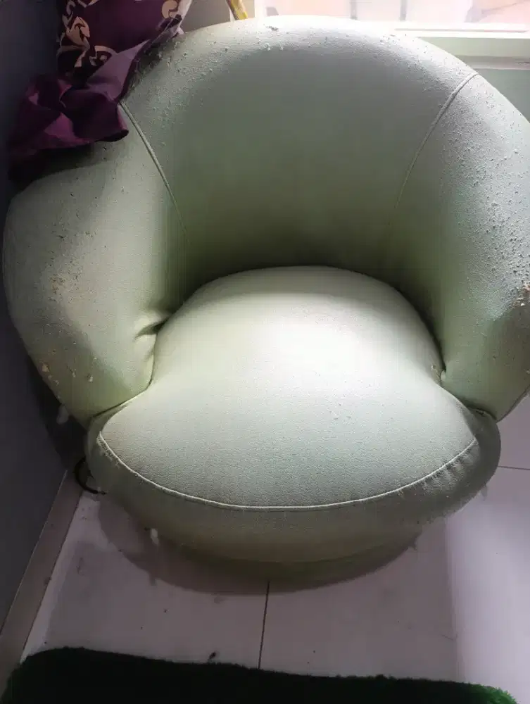 Dijual bekas Kursi sofa