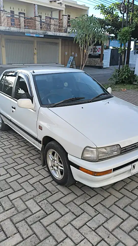 Daihatsu Charade Classy 1991 Artic White