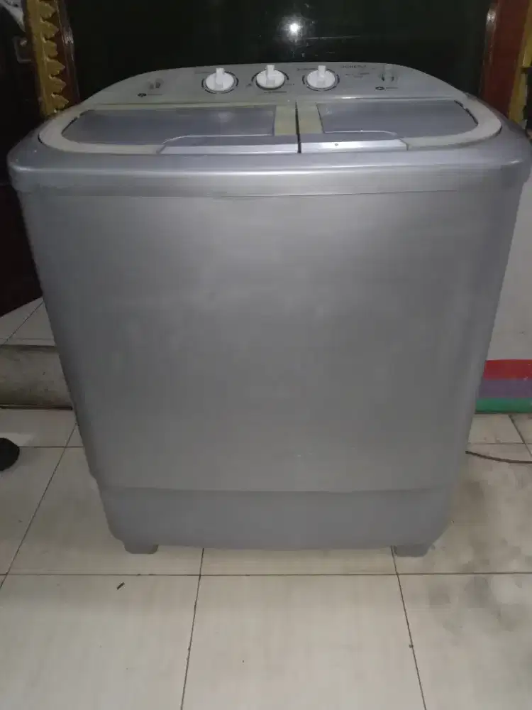 jual mesin cuci 2 tabung general 8kg siap pakai semua normal  original