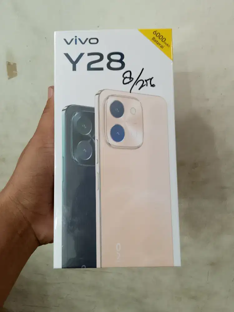 New Vivo y28 8/256 gransi resmi