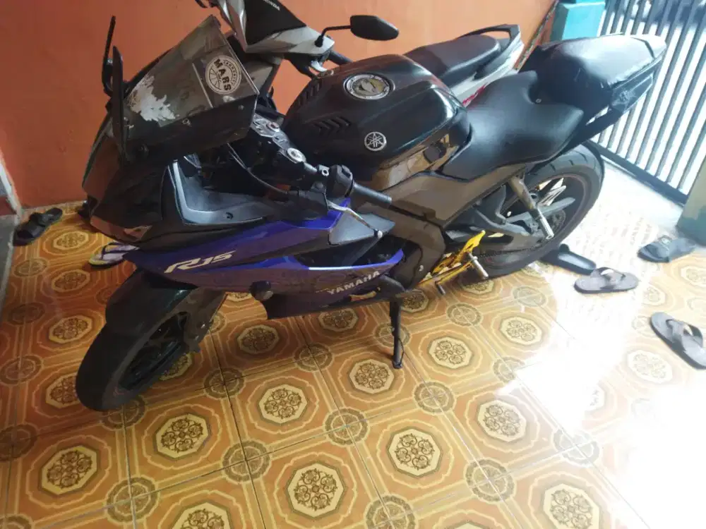 Dijual R15 V3 2018