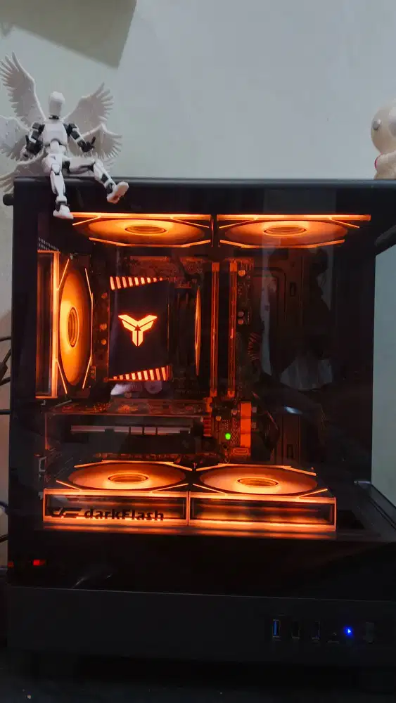 Dijual cepet aja PC, BU sedang ada keperluan!