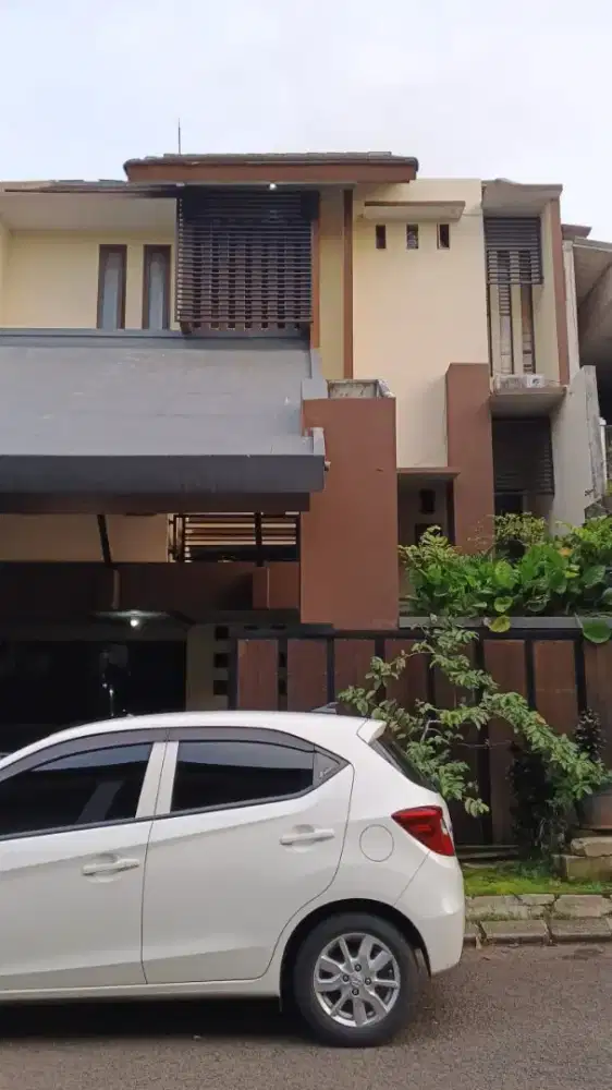 Di jual rumah di Perumahan Citran Gran Cibubur