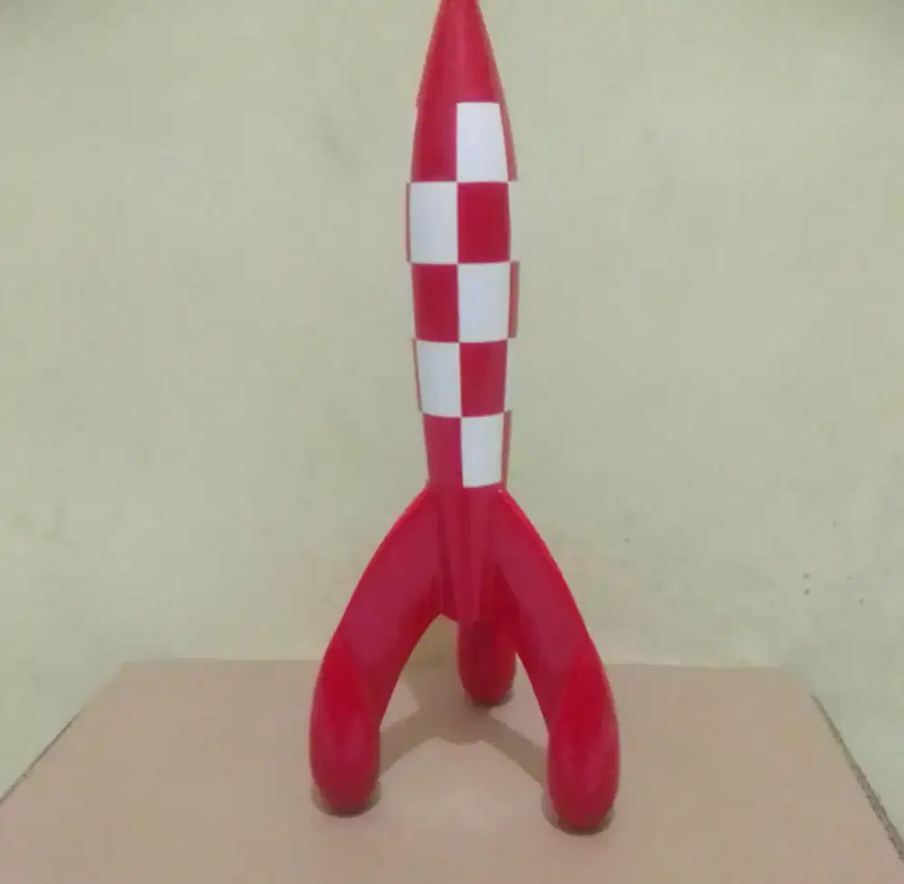 roket tintin tinggi 35cm