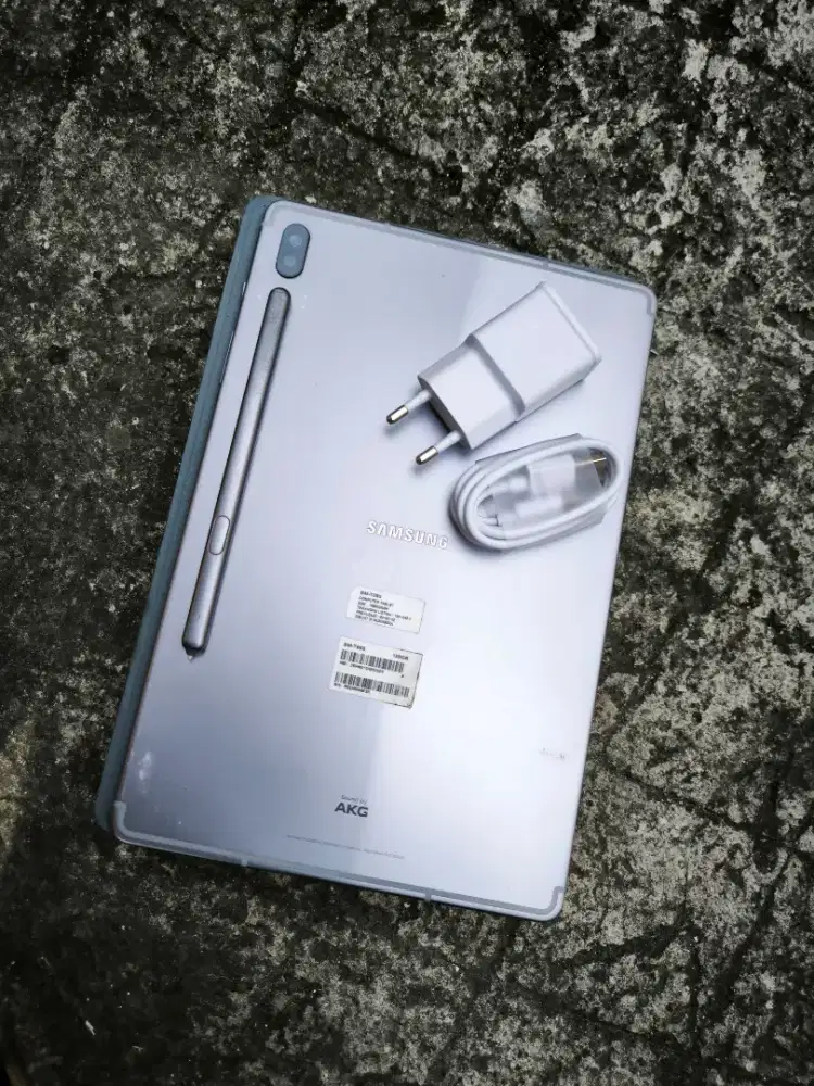 samsung tab S6 6/128 4G LTE
tab cas aja