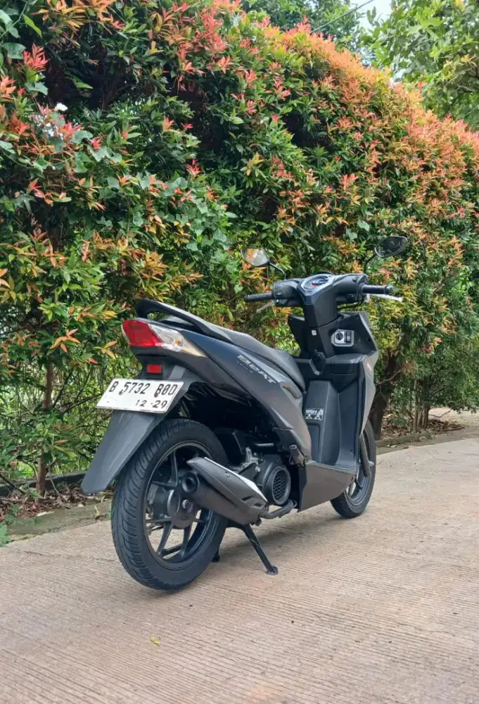 KM 9rb New Beat Deluxe Smartkey thn 2024