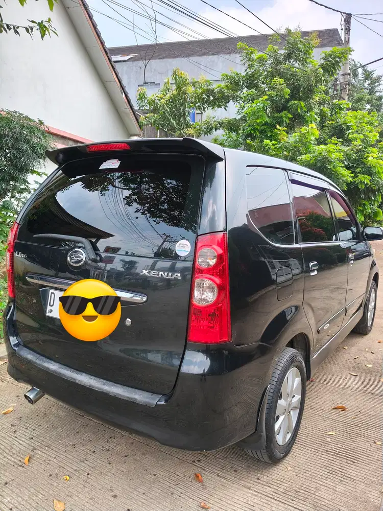 Daihatsu Xenia 2009 Bensin