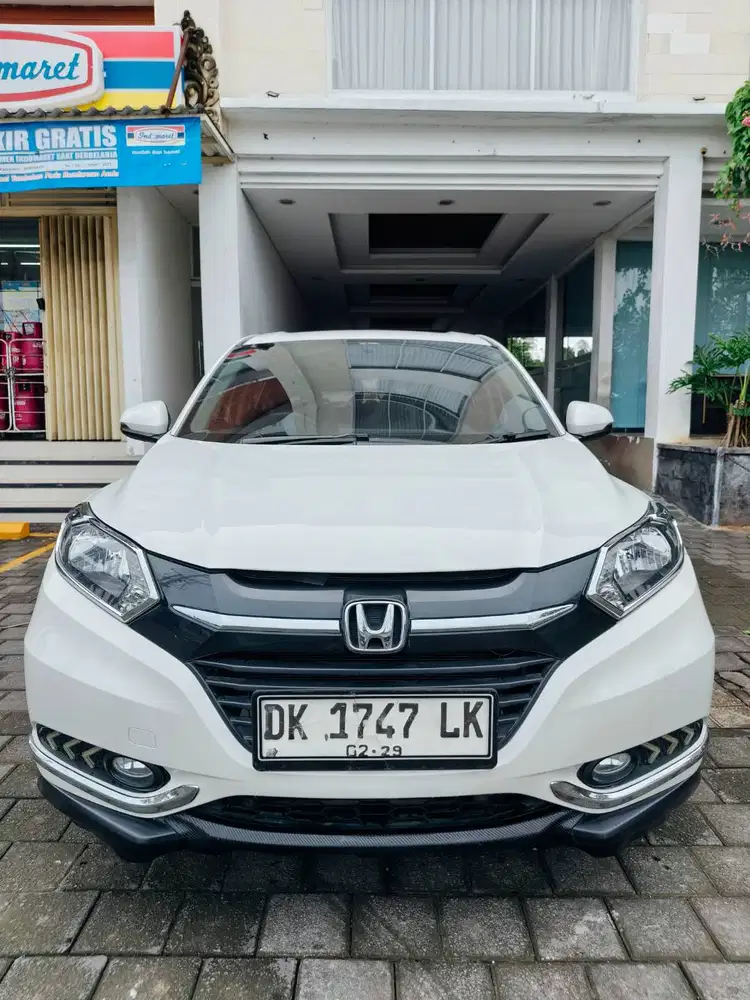 Dijual HRV Manual Warna Putih Tahun 2018 Pemakaian 2019