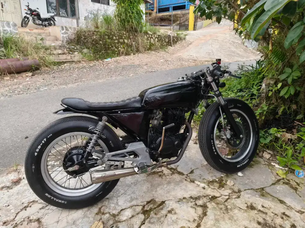 Motor Honda Megapro Primus Cafe racer Japstyle