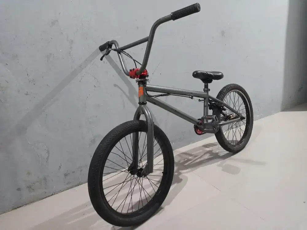 BMX MONGOOSE LEGION L40