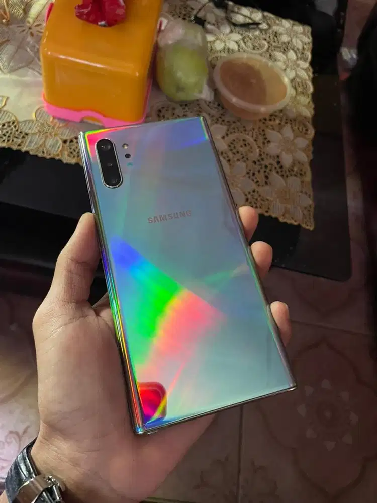 Samsung Not 10 Plus Sein