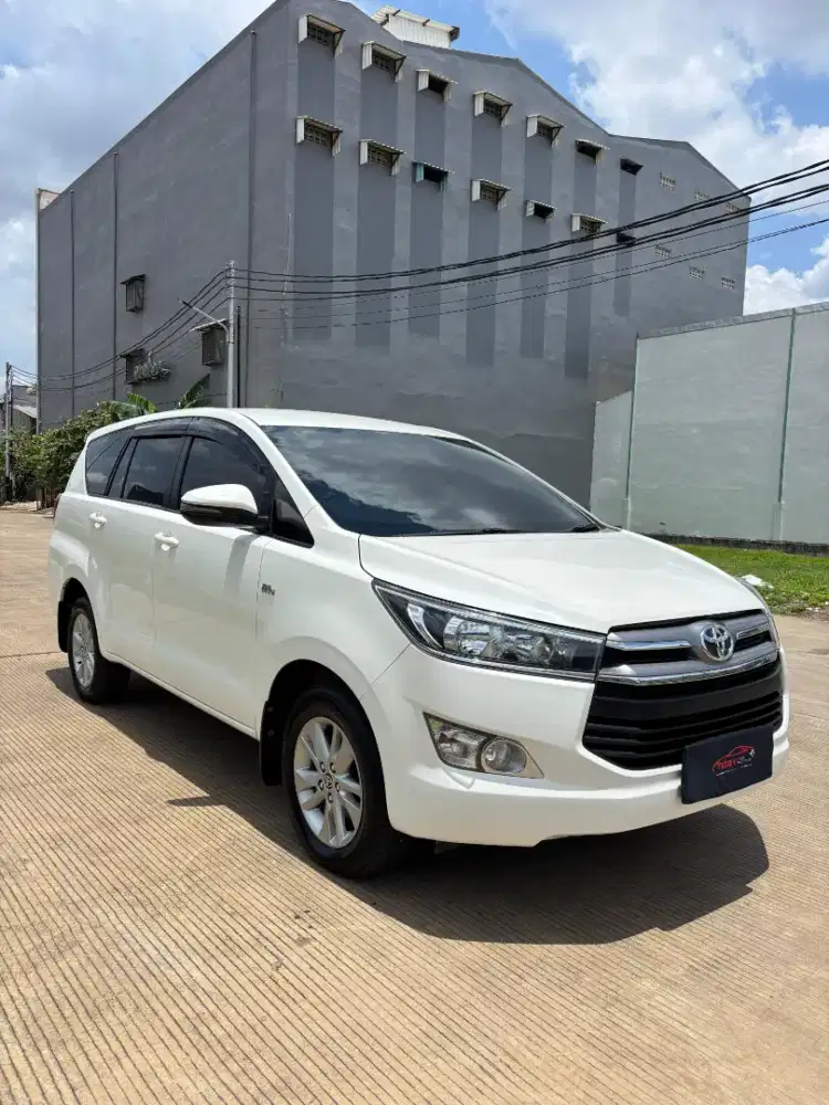 Innova G matic bensin murah bekas 2019 putih