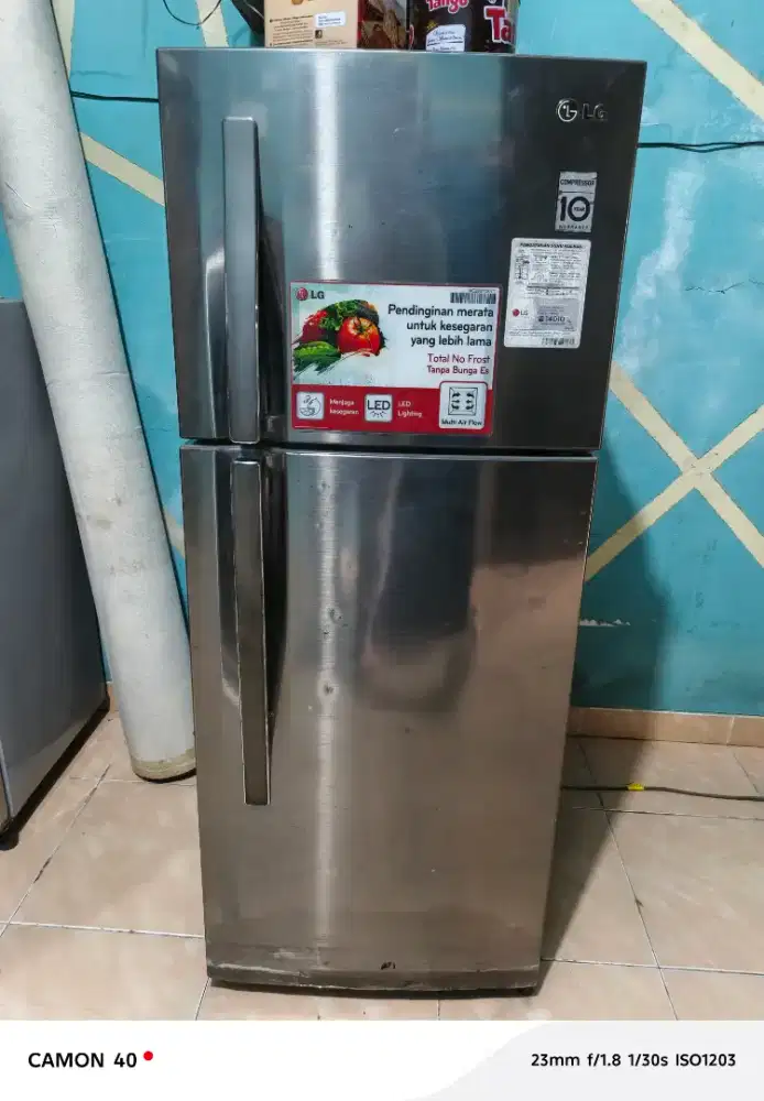 Kulkas LG Smart Inverter 2 Pintu GN-B202RLC normal dan Original