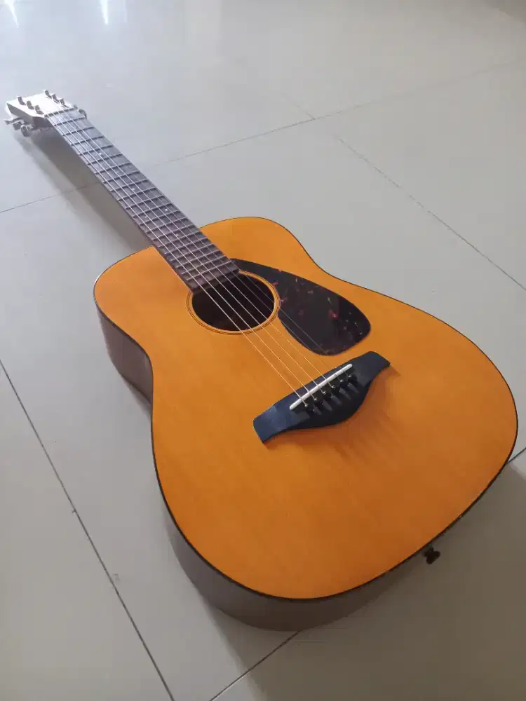 Gitar Yamaha JR1 Original + Softcase Second Like New