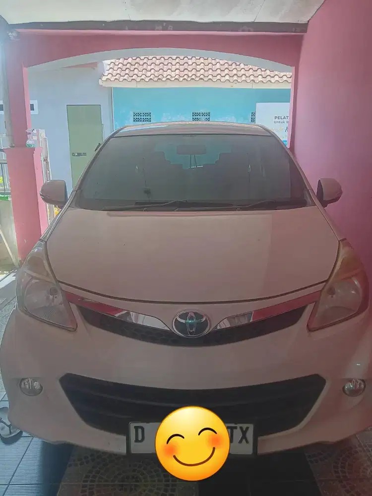 Avanza Veloz 1.5 Bensin Pribadi Lokasi Tangerang
