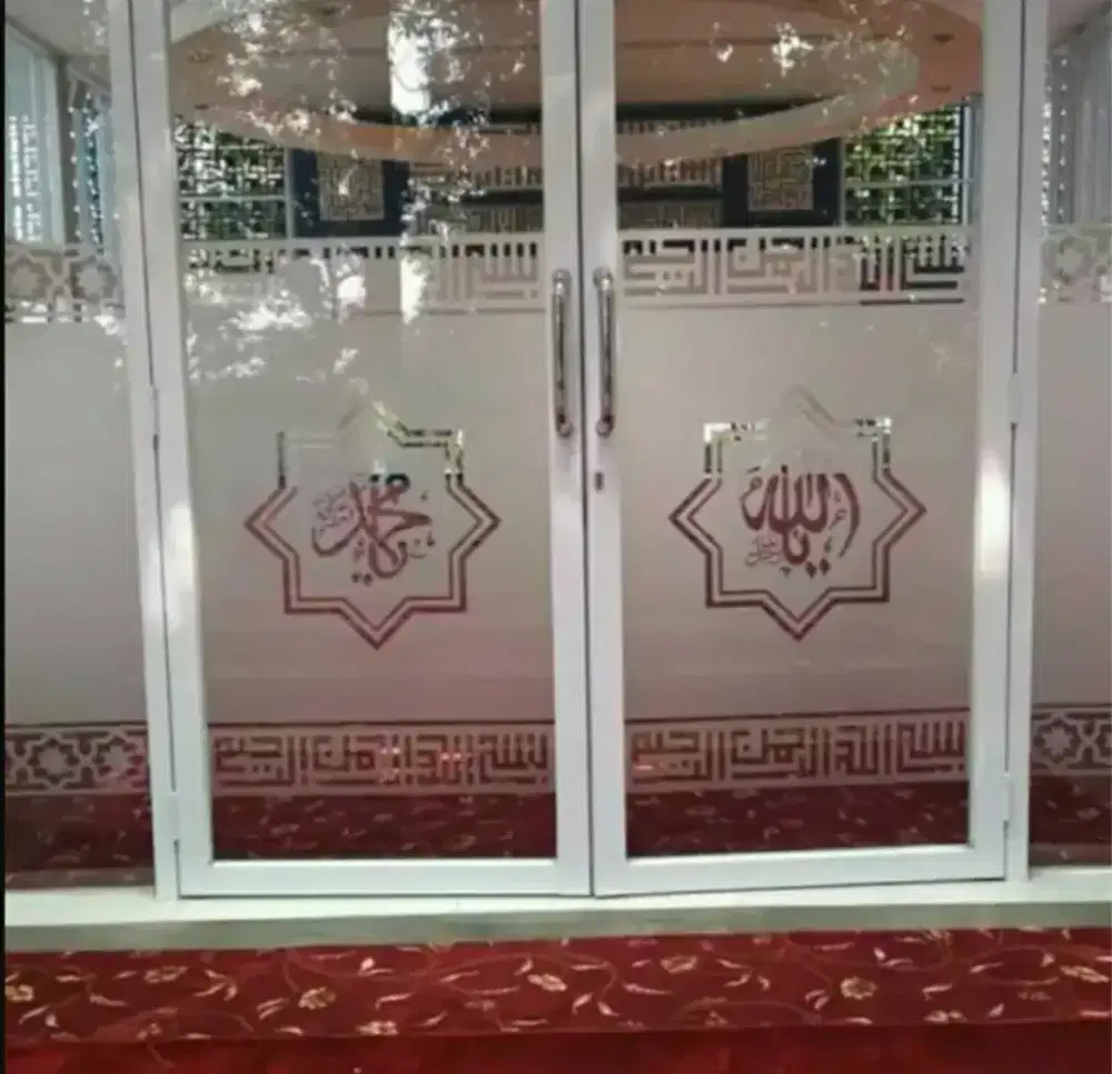 JASA PASANG STIKER KACA
Sandblast | Oneway | Kaca Film&Cutting Sticker