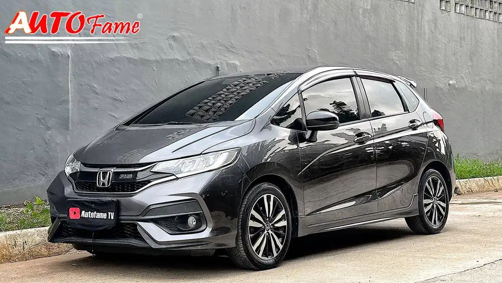 Honda New Jazz 1.5 RS AT FACELIFT LED Headlamp Digital AC NIK 2017