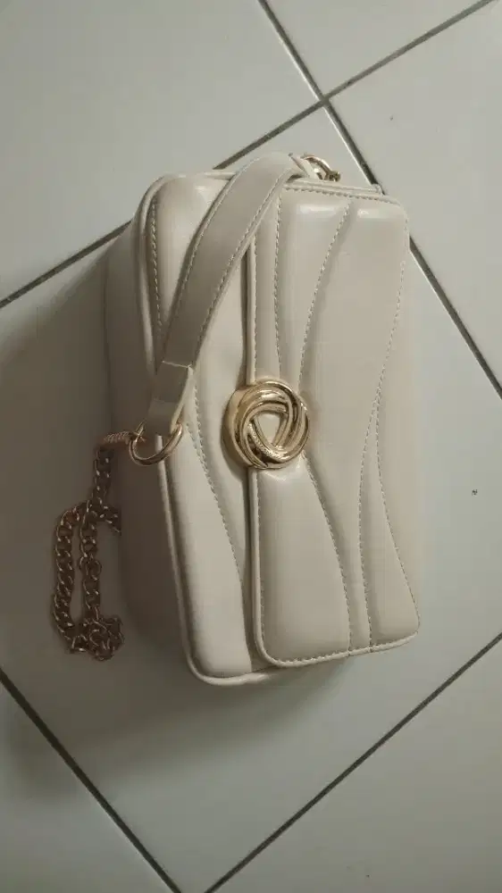 Jual tas bekas masih bagus mulus