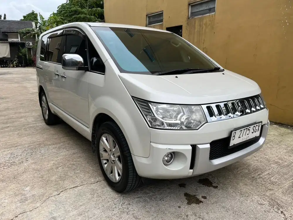 Delica Royal 2017 Nik 2016