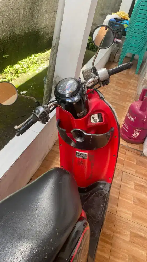 Dijual Scoopy 2013