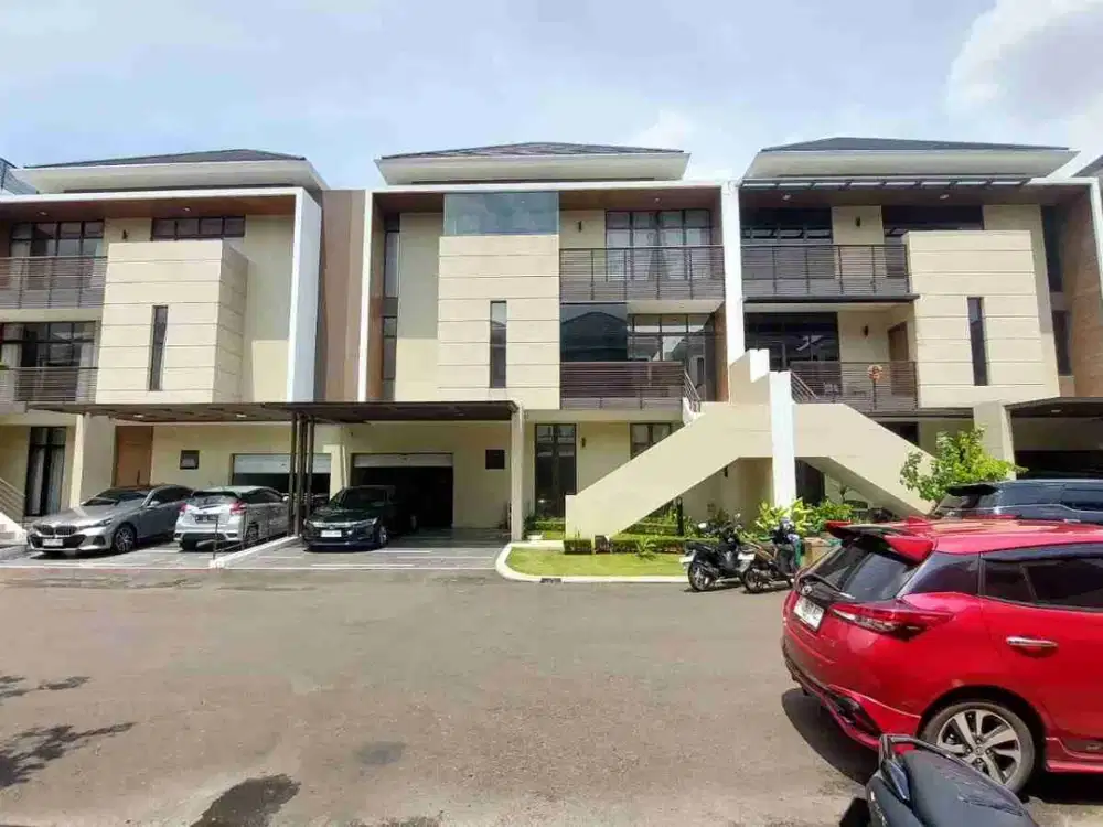 Rumah Mewah Renov Full Furnish 3 Lantai Di Summarecon Bekasi
