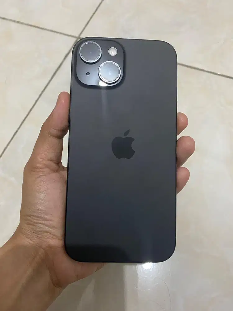 Iphone 15 128gb mulus garansi 2026