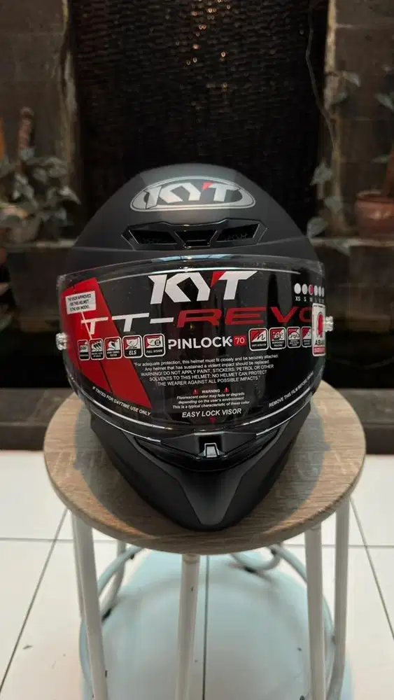 Jual Helm KYT TT Revo Matte Black (Kondisi Baru)