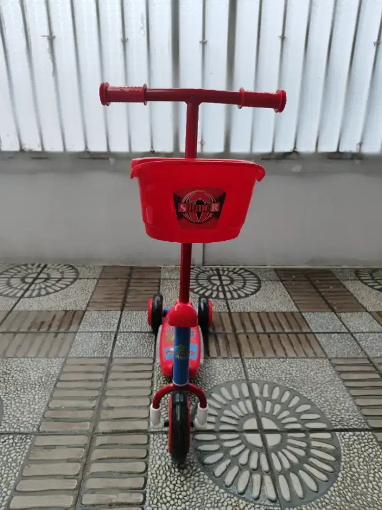 Skuter Anak Spiderman