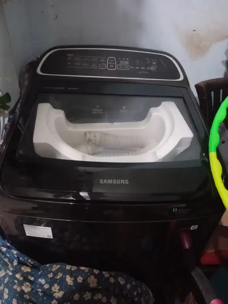 Mesin Cuci Samsung 1 tabung 11KG warna hitam