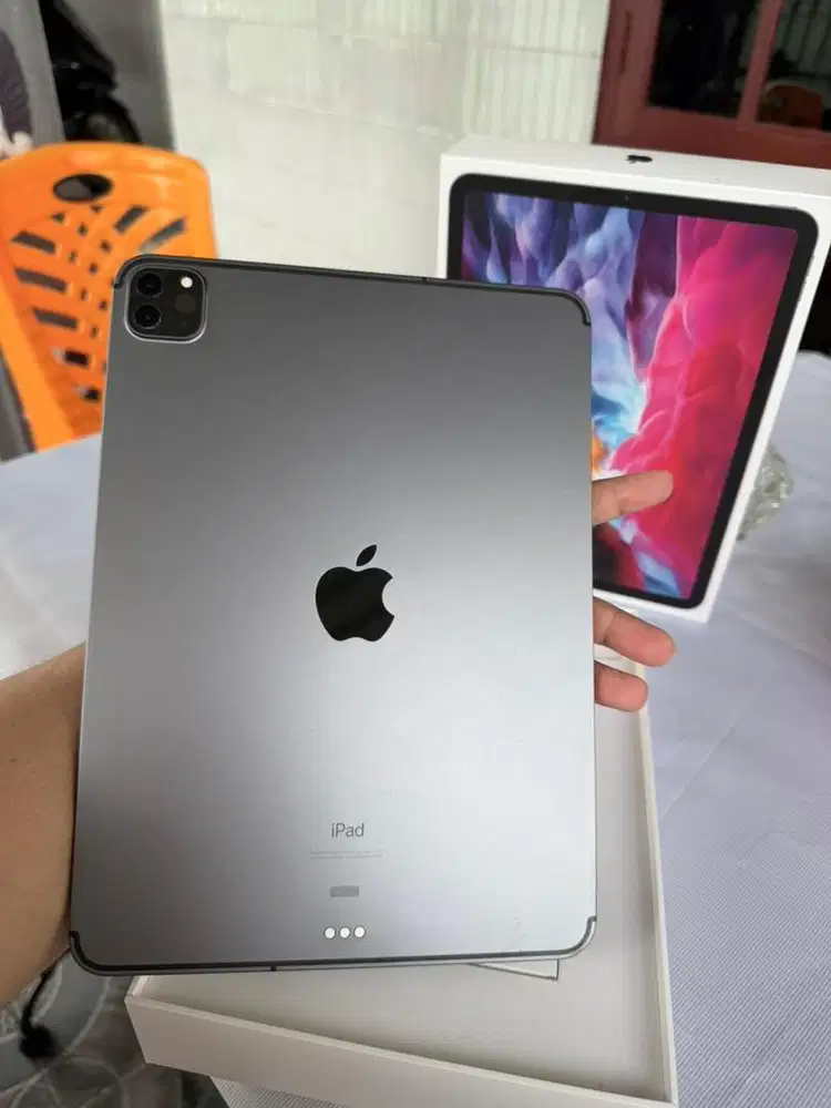 IPAD PRO 11-INCH 2nd Generation wifi + cellular