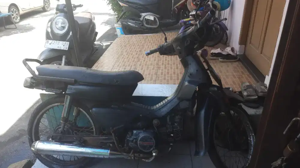 Jual motor honda astrea c100