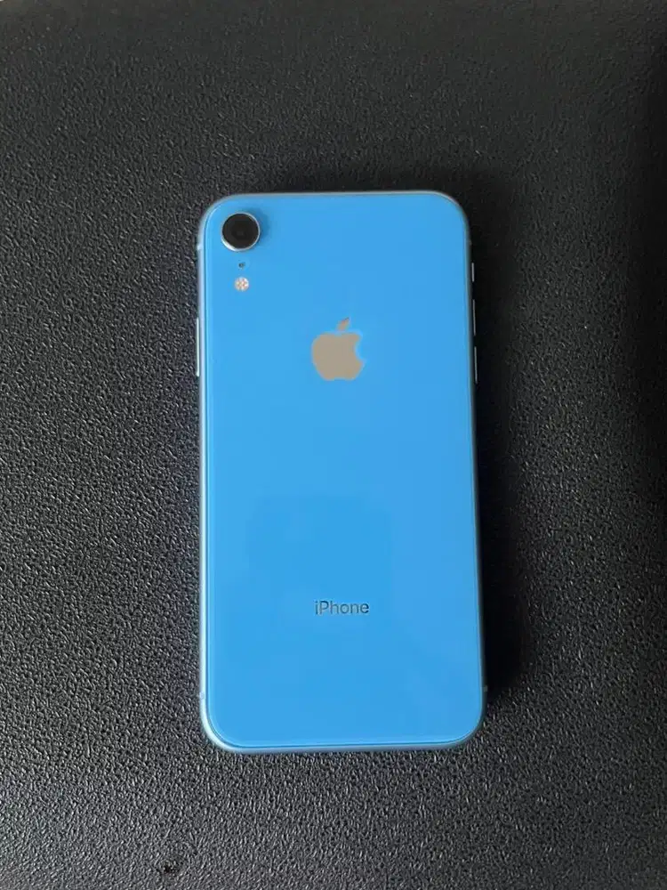 iPhone XR 64Gb Intern