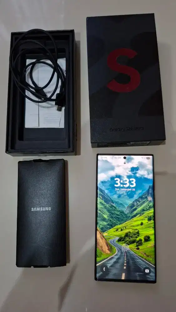 [JUAL CEPAT] Samsung Galaxy S22 Ultra 12/256GB - Mulus siap Pakai