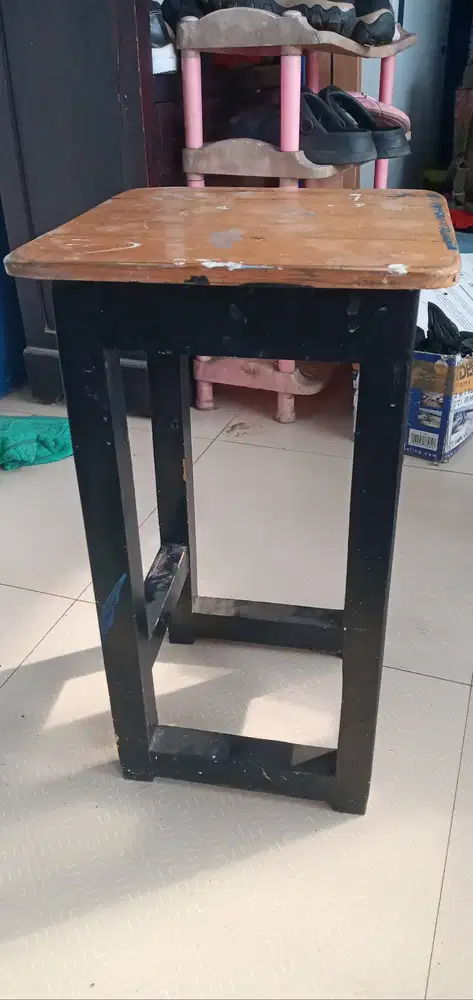 Kursi dan Meja warung