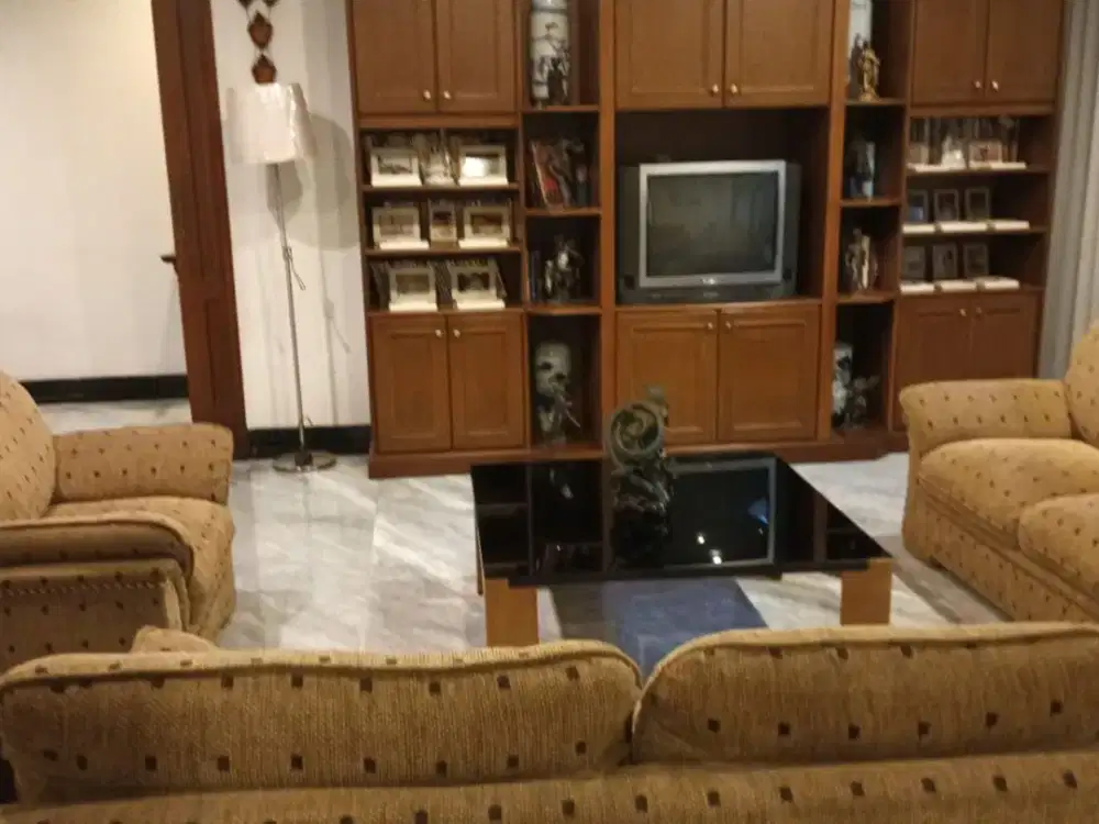 Rumah Mewah Siap Huni Area Tenang Tanahmas Kayuputih Jaktim