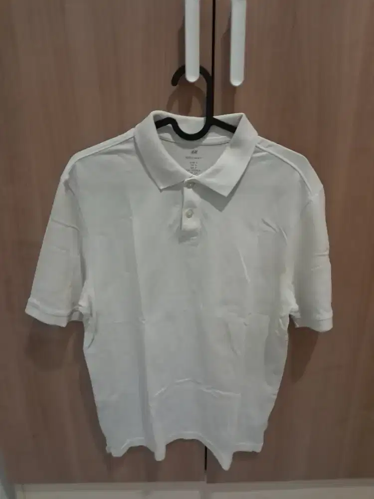 Polo H&m Putih.
