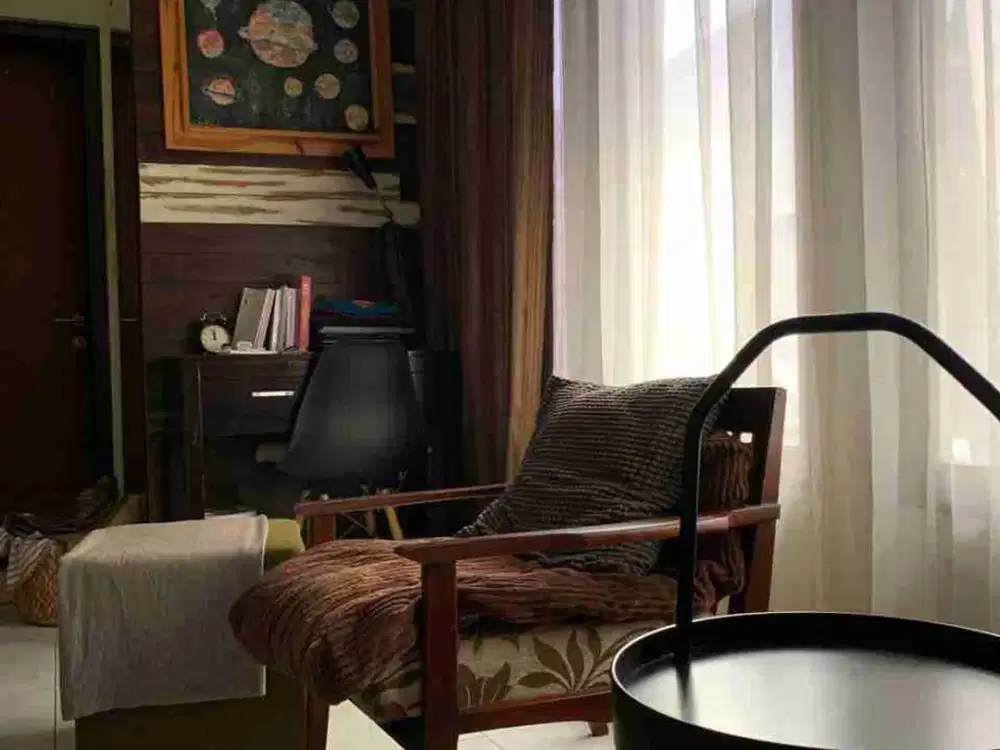 Dijual Rumah Bagus Siap Huni di Emerald Bintaro