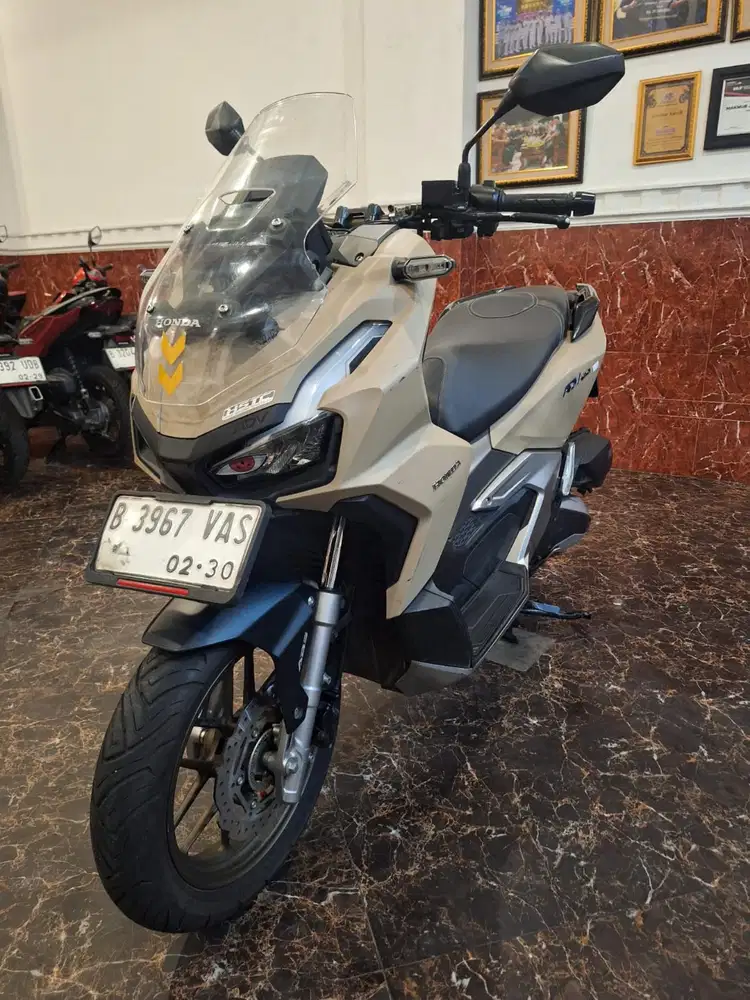 HUB KIKI PROMO ADV 160 ABS 2024/MOTOR MULUS MESIN BERGARANSI BISA COD