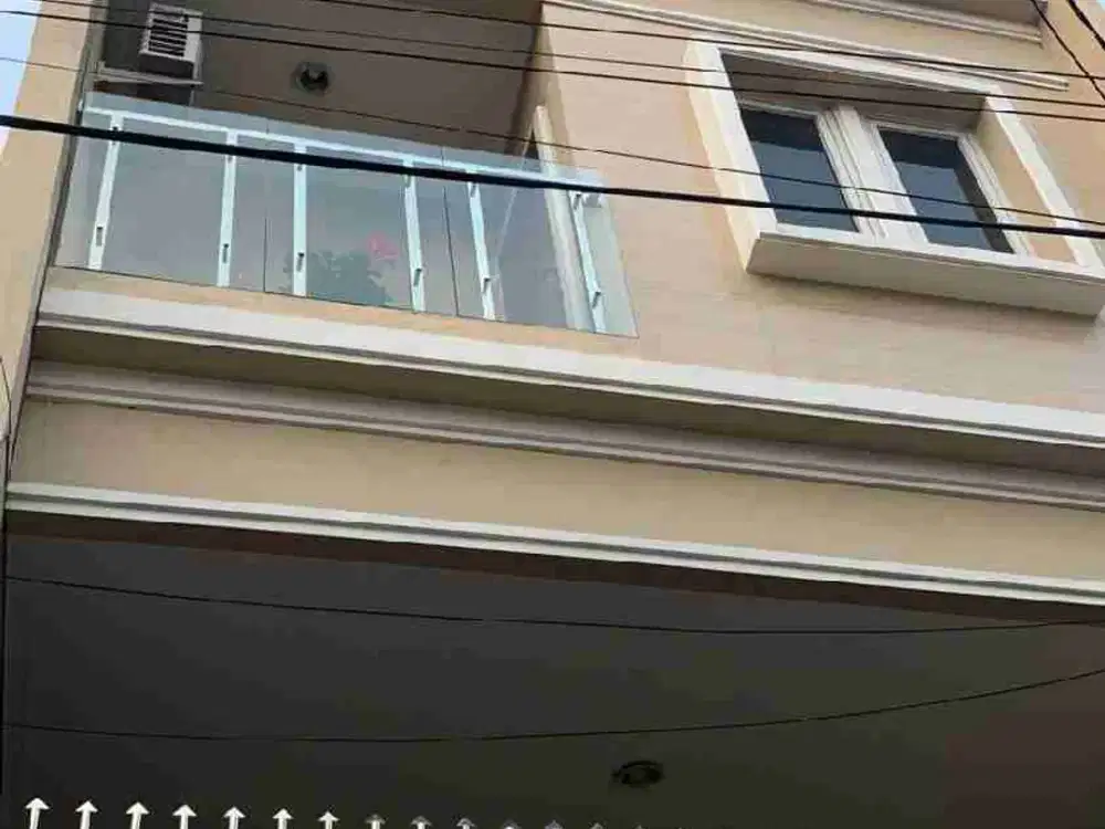 Rumah Pademangan 5x15 3.5LT 5KT 3KM ROW 1.5 MOBIL SHM JAKARTA UTARA