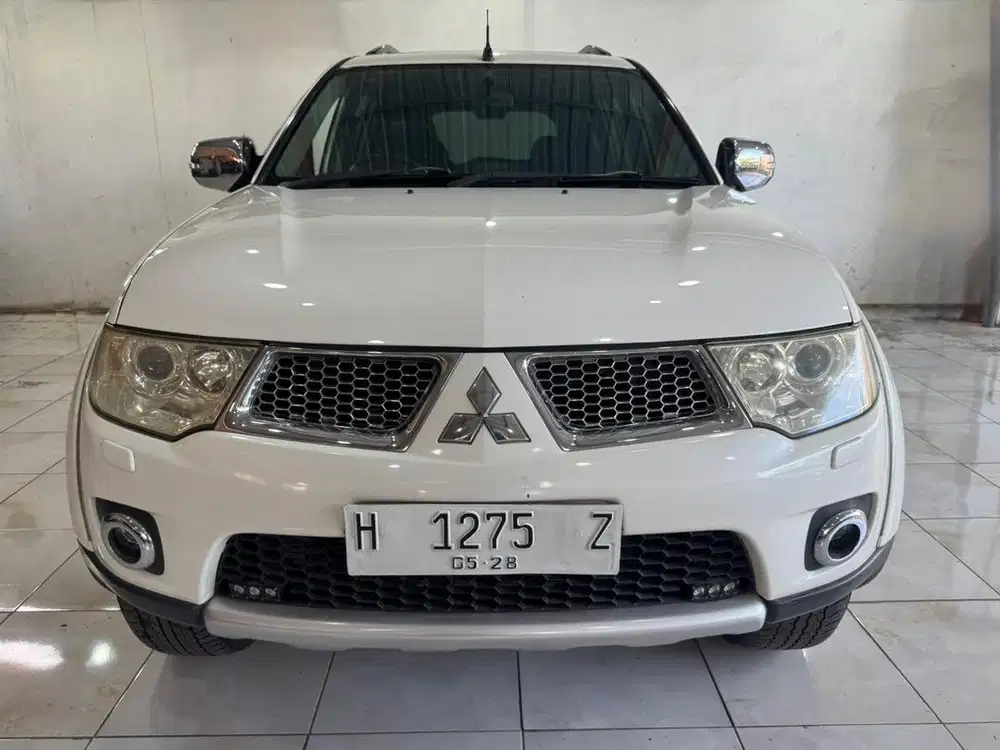 Mitsubishi Pajero 2012