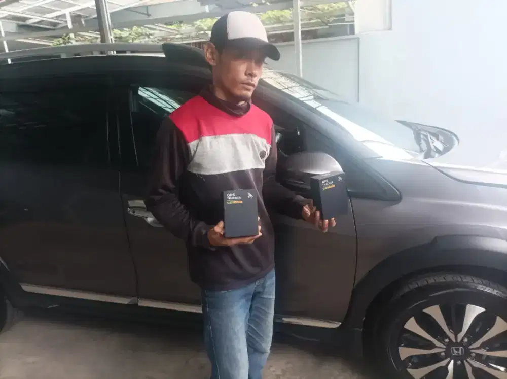 GPS TRACKER SUDAH TERMASUK BIAYA PEMASANGAN