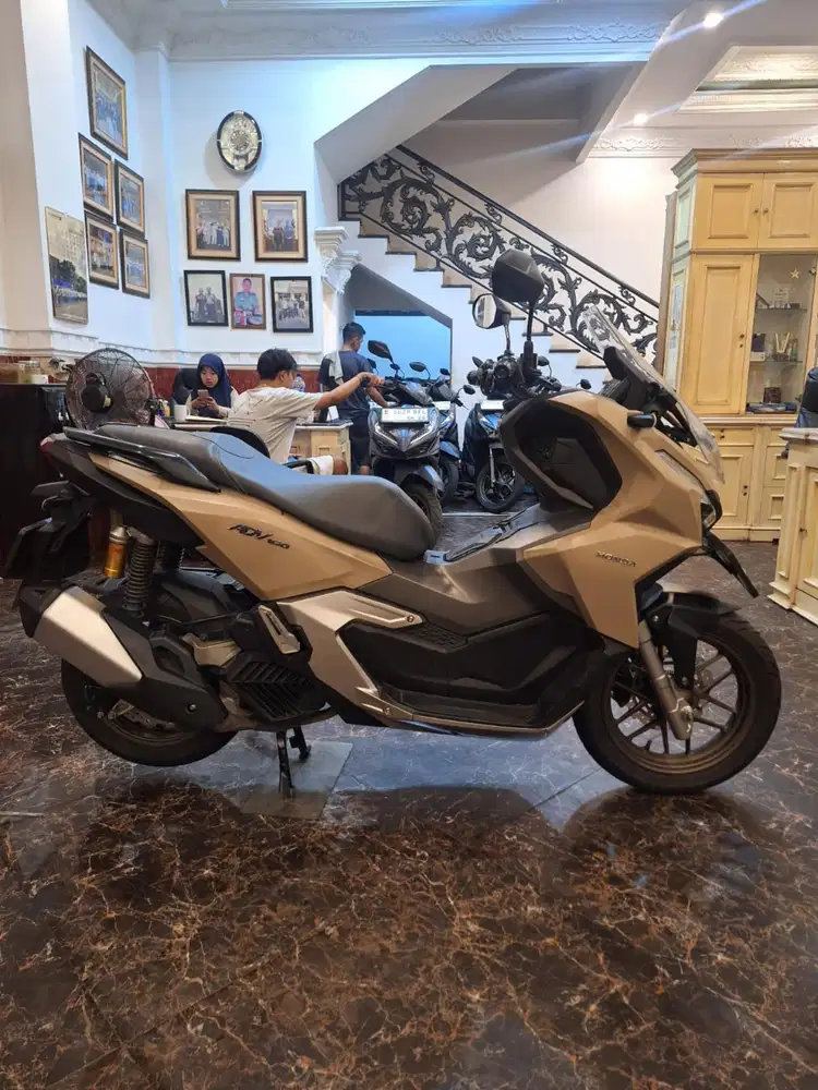 HUB KIKI PROMO ADV 160 ABS 2024/MOTOR MULUS MESIN BERGARANSI BISA COD
