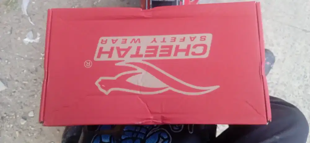 SEPATU SAFETY CHEETAH