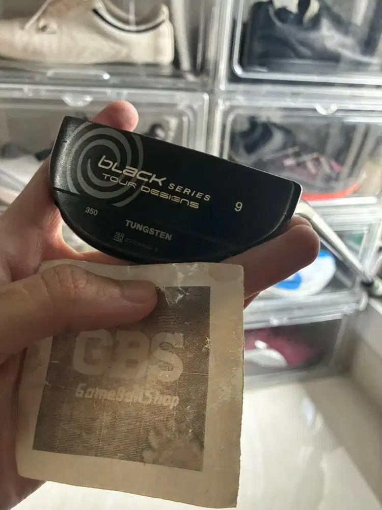 Odyssey Tour Design Black Series 9 Stick Golf Putter